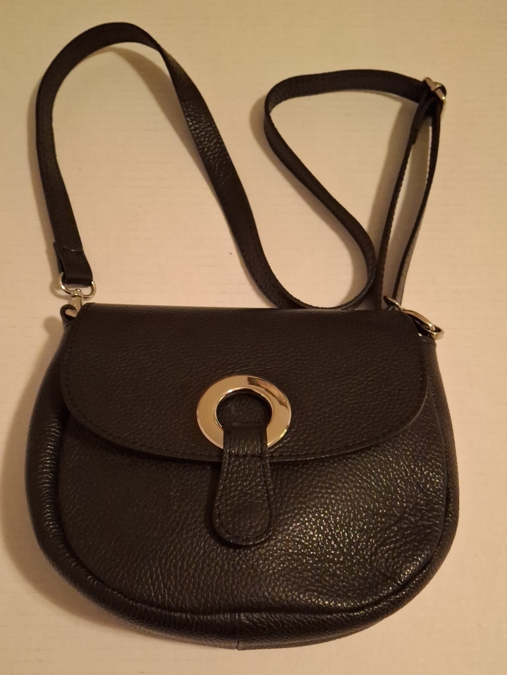 Black Leather Crossbody Bag with Chrome Ring Detail EUC